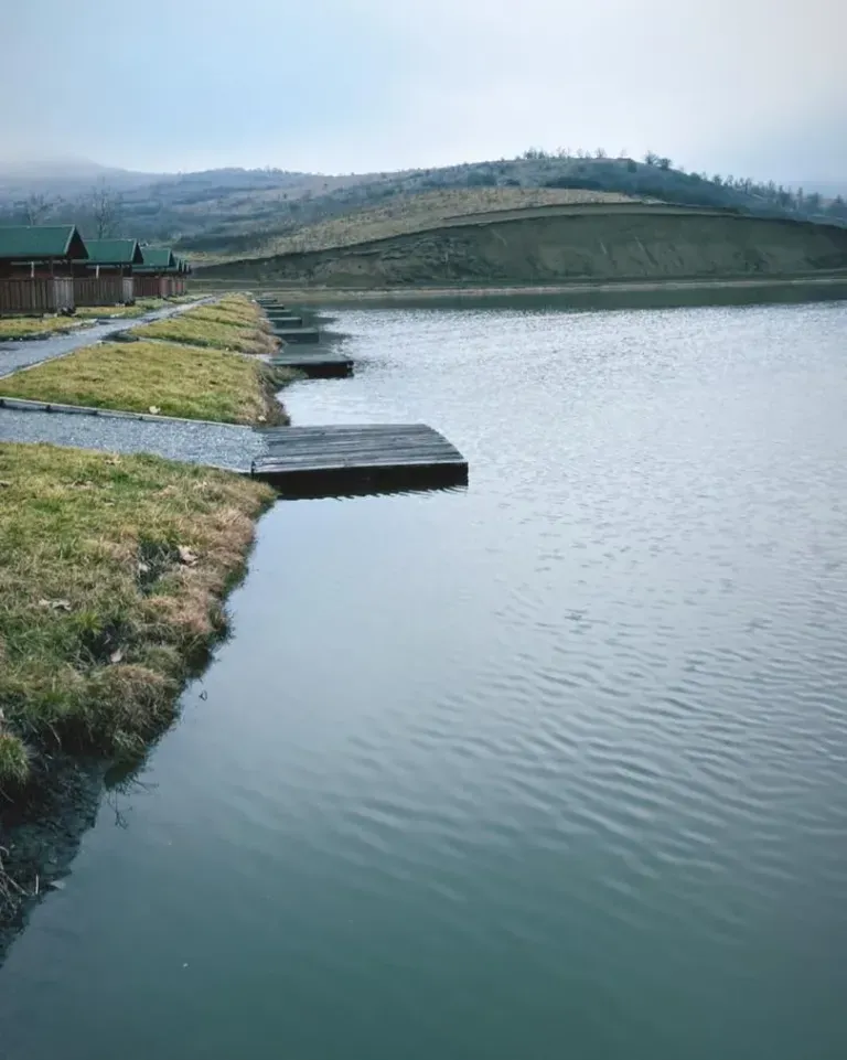 Lac CAPRIOARA, Cluj — fotografia 1
